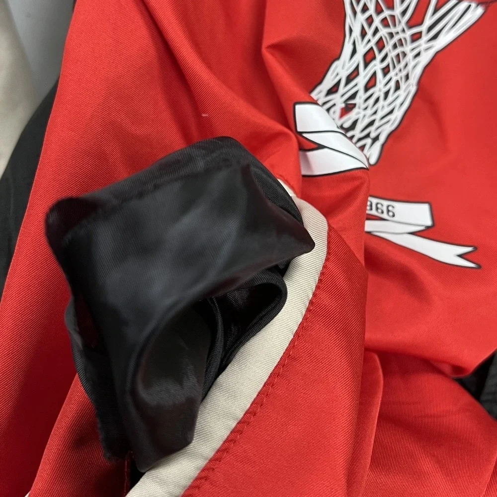 Chicago Bulls Varsity Jacket Mens M Red Black Tan Colorblock Snap Bomber NBA